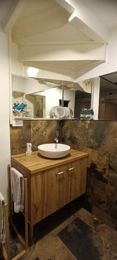 Old Cafe Spa Apartment Belgrado Buitenkant foto